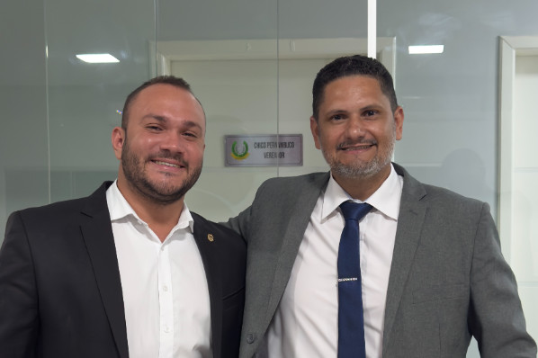 Câmara Municipal de São Francisco do Brejão realiza 10ª Sessão Ordinária com apresentação de pr...